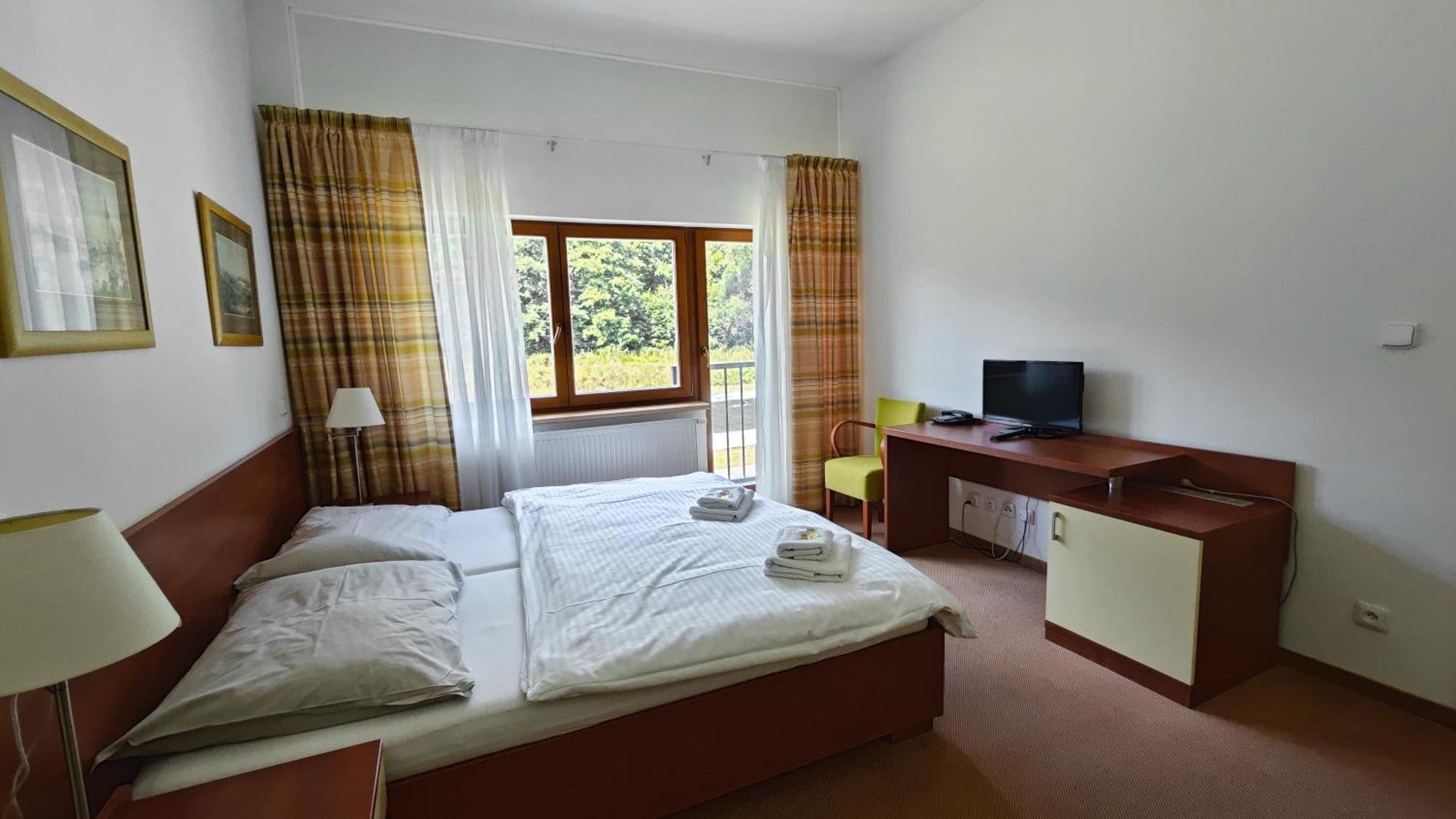 Geyserpark Village Karlovy Vary Esterno foto