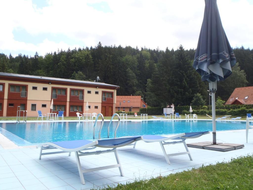 Geyserpark Village Karlovy Vary Esterno foto